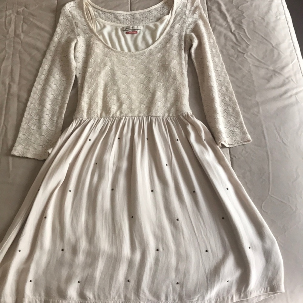 Beautiful casual dress that can be used formally!